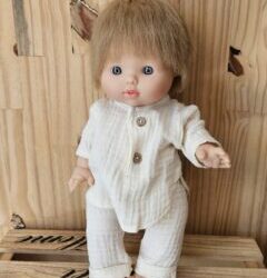 Poupon Raphaël 34cm – Ensemble Andrea manches longues gaze de coton mastic – Minikane
